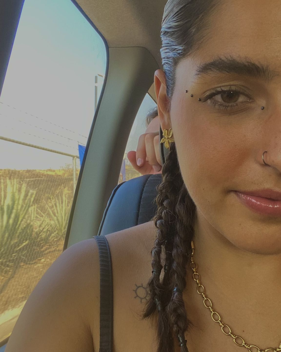Customer photo review of Aretes Jasmine