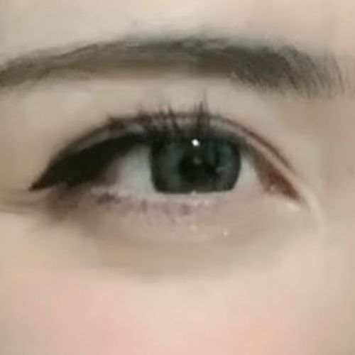 Customer photo review of Cloudy Kristin - gray