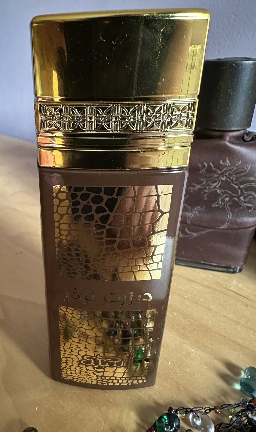 Customer photo review of NABEEL - DESERT LEATHER
