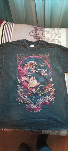 Customer photo review of Attack on Titan Attack Titan Vintage Graphic T-Shirt