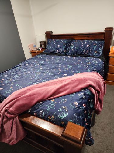 Customer photo review of Waterproof Splash Blanket™ - Mulberry The OG
