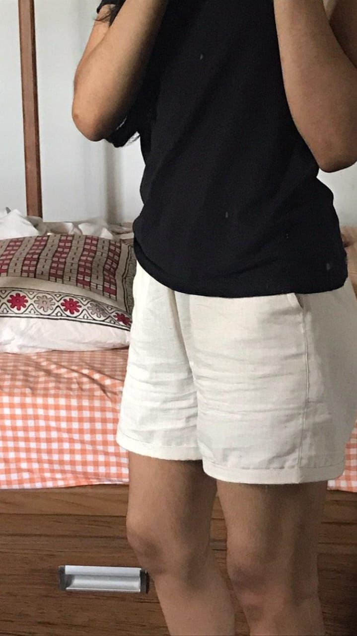 Customer photo review of Ecru Airy-Linen Shorts