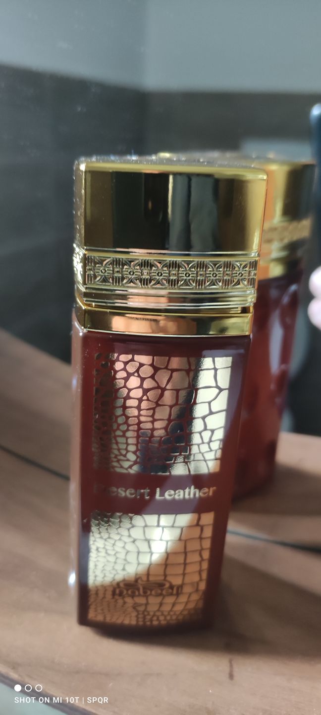 Customer photo review of NABEEL - DESERT LEATHER