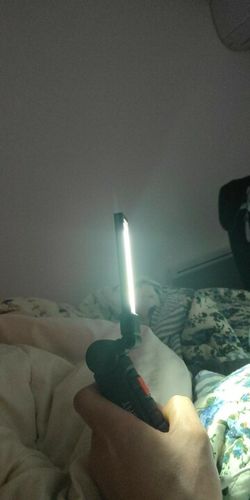 Customer photo review of Lampe Baladeuse à LED rechargeable