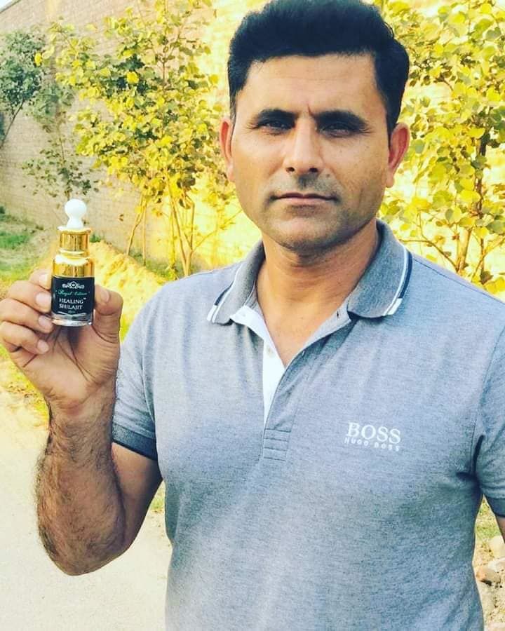 Customer photo review of Himalayan Healing Shilajit Drops| 30ML