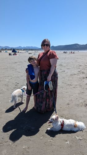 Customer photo review of LEILA SKIRT | NIGHT RUBIX PRINT