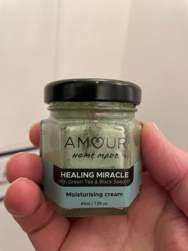 Customer photo review of Healing Miracle Cream