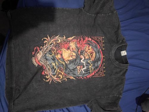 Customer photo review of Attack on Titan Attack Titan Vintage Graphic T-Shirt
