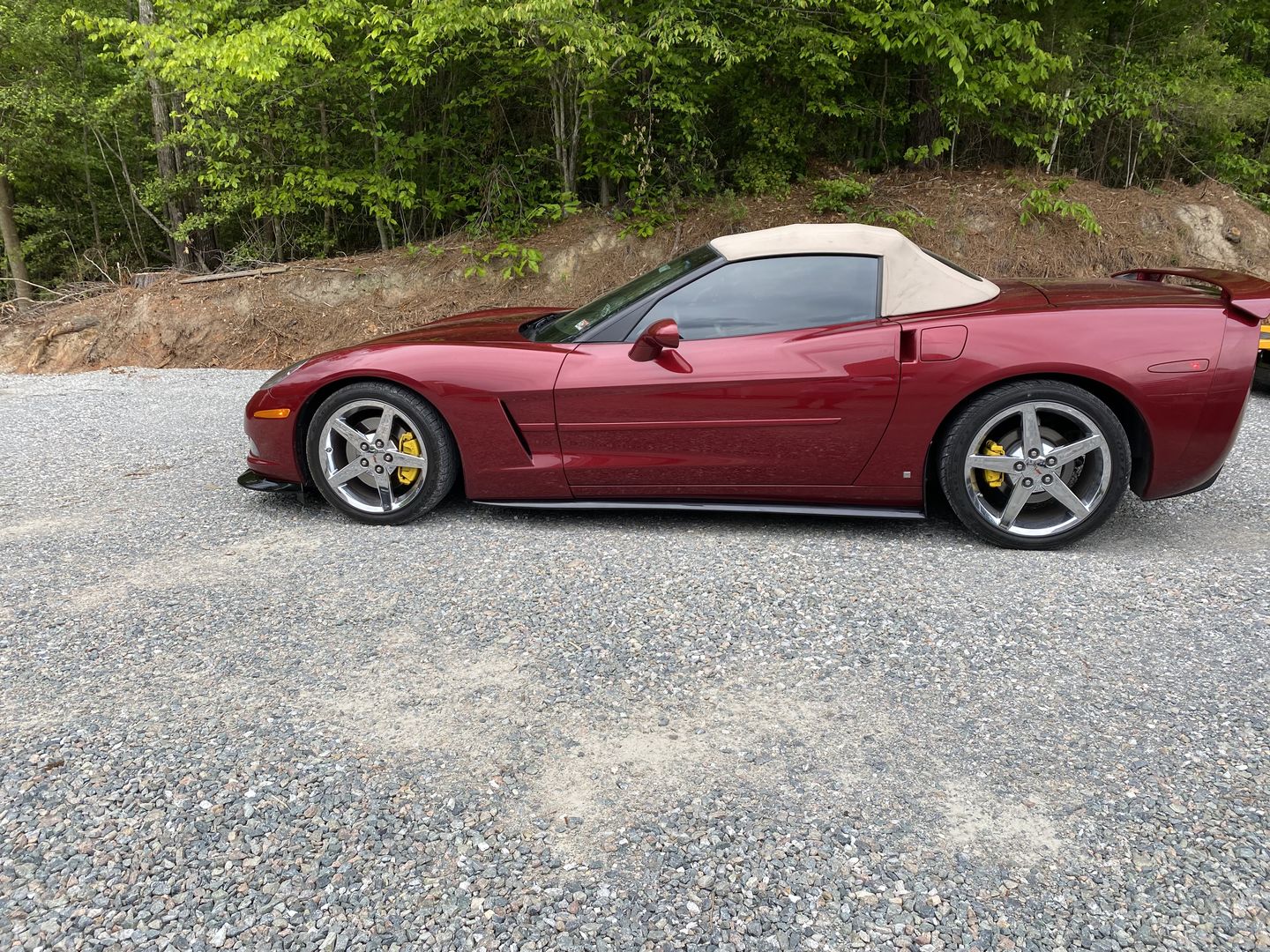Customer photo review of Corvette C6 Base Model Extended Front Splitter Lip & Side Skirts Rocker Panels