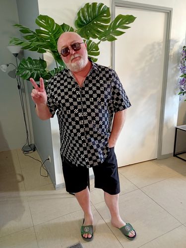 Customer photo review of Chemise décontractée à manches courtes en coton à carreaux pour hommes