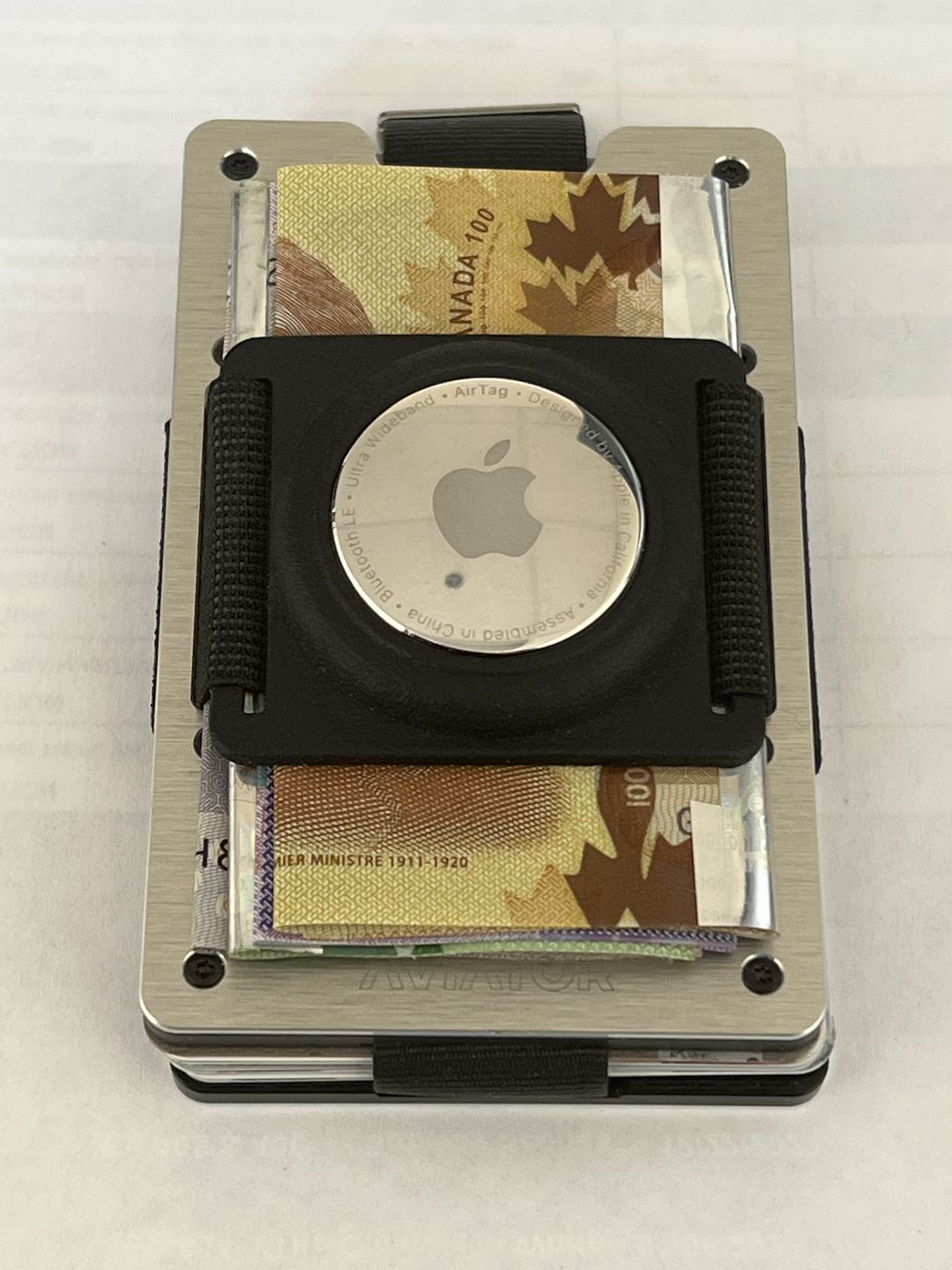 Customer photo review of Brushed Silver Metal Slim Wallet