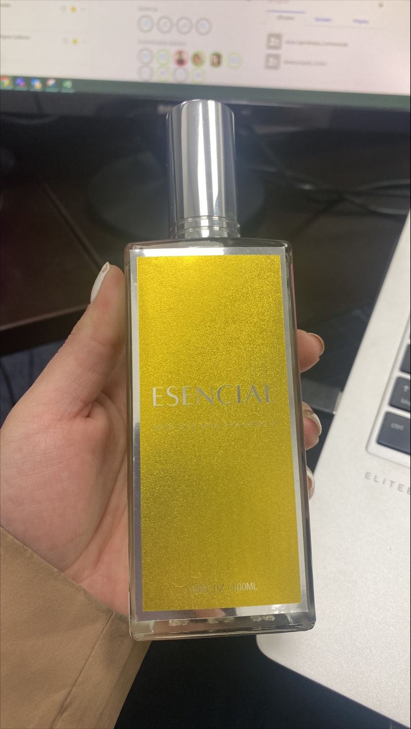 Customer photo review of Set "Le Labo" 4 Perfumes