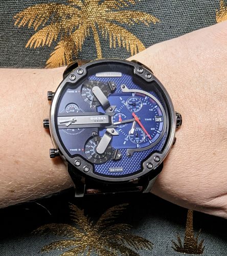Customer photo review of Diesel DZ7314 Mr. Daddy 2.0 Chronograph Mens Watch