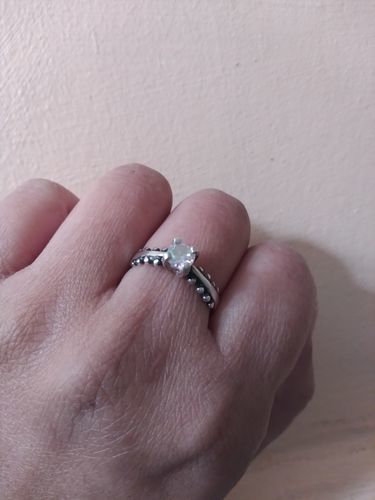 Customer photo review of Anillo Flo Pituco / Piedra a elección