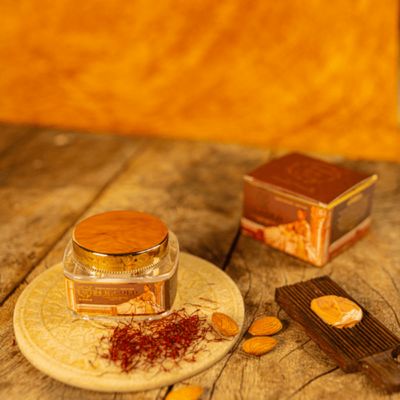Customer photo review of 24K Gold Flawless Wonder Cream