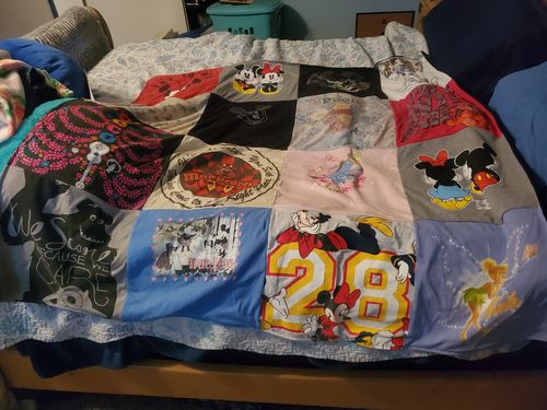 T-shirt quilt with disney, minnie mouse themes by Londa from CA