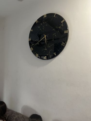 Customer photo review of Black Marble Finish Clock Large 27 Inches