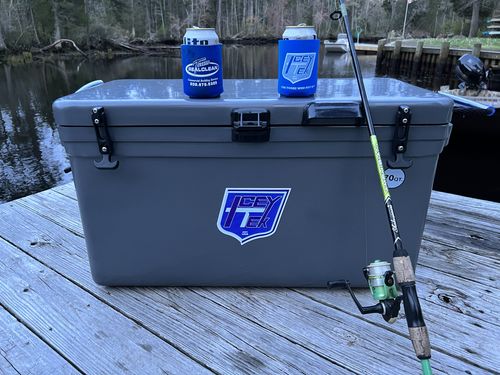 Customer photo review of ICEY-TEK 25 Quart Cooler