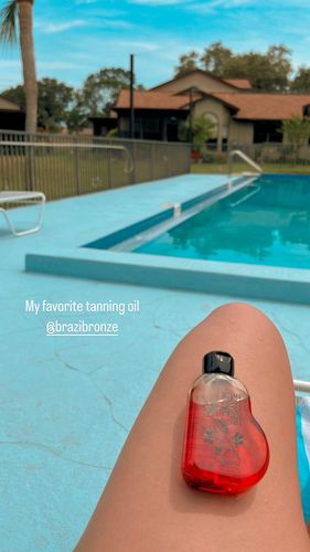 Customer photo review of 100% Natural & Organic Tanning Oil