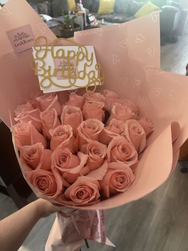 Customer photo review of Pink Rose Bouquet