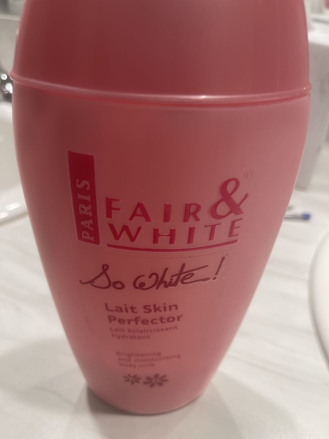 Customer photo review of Fair and White So White Skin Perfector Serum 30ml / 1 fl oz