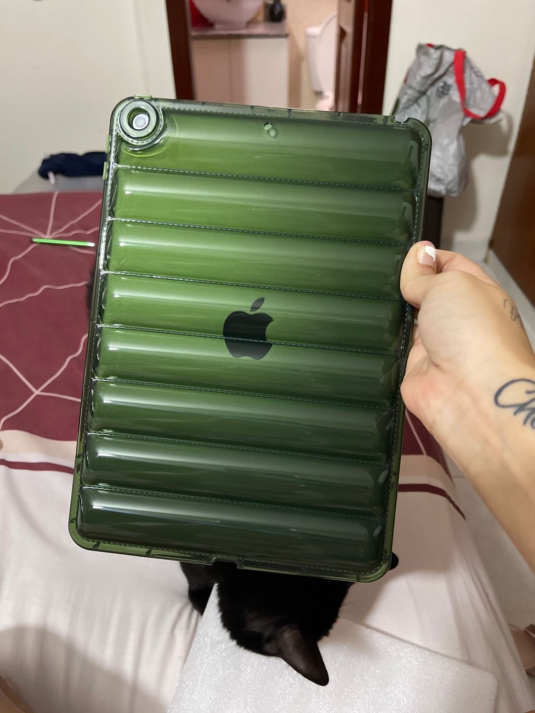 Customer photo review of iPad 3D Bubble Silicone Protective Case