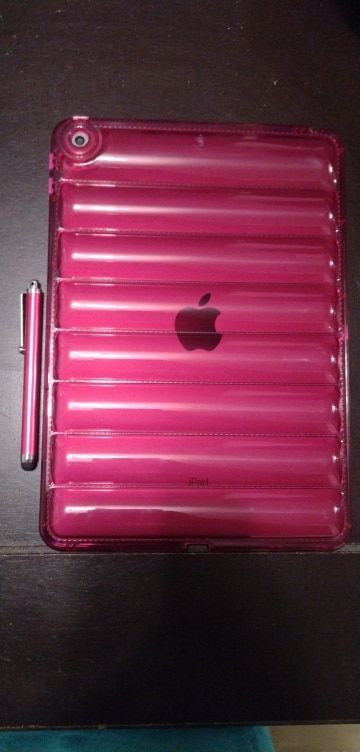 Customer photo review of iPad 3D Bubble Silicone Protective Case