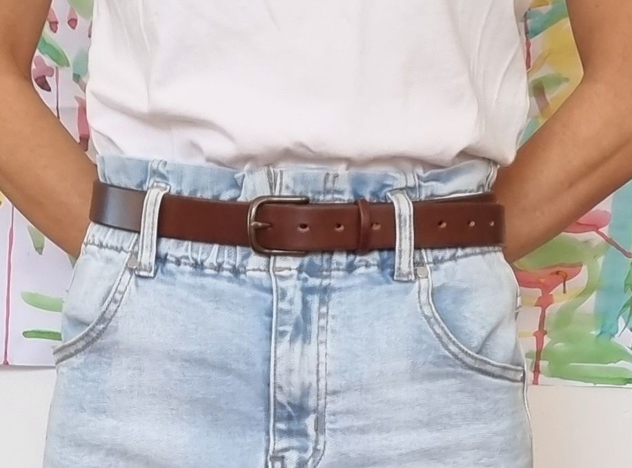 Customer photo review of The Slim Everyday belt