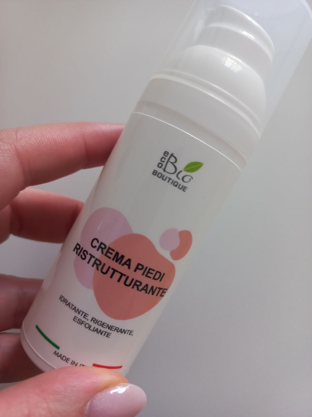 Customer photo review of Crema Piedi Ristrutturante
