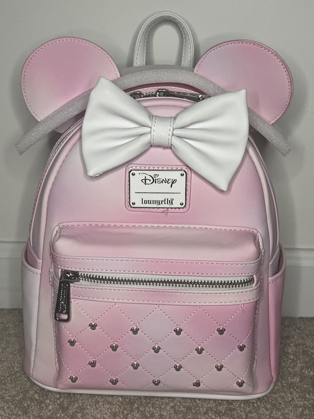 Customer photo review of 707 Street Exclusive - Loungefly Disney The Minnie Mouse Classic Series Mini Backpack - Sakura