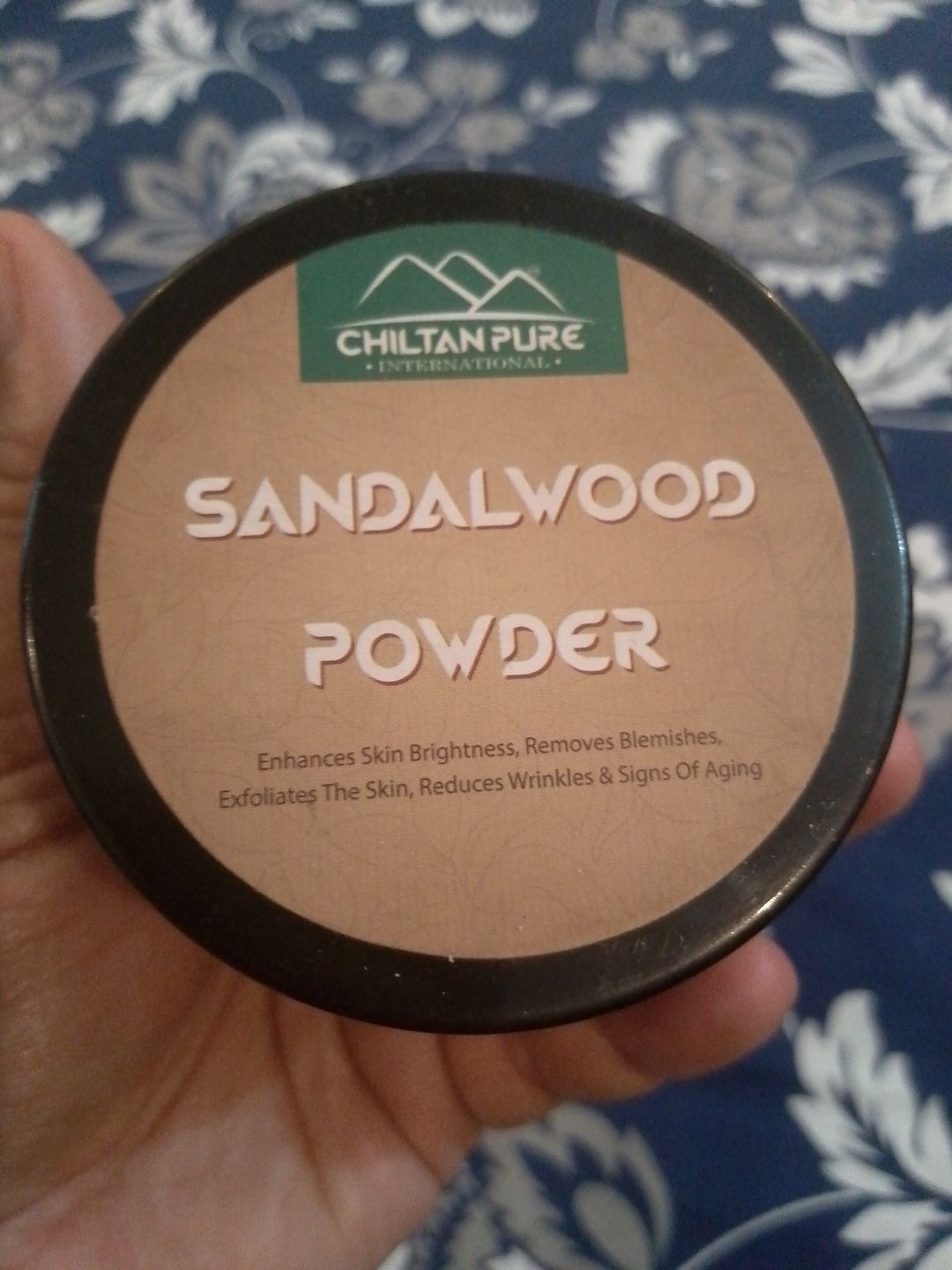 Customer photo review of Sandalwood Powder - Enhance Skin Brightness & Removes Sun Tan [صندل]