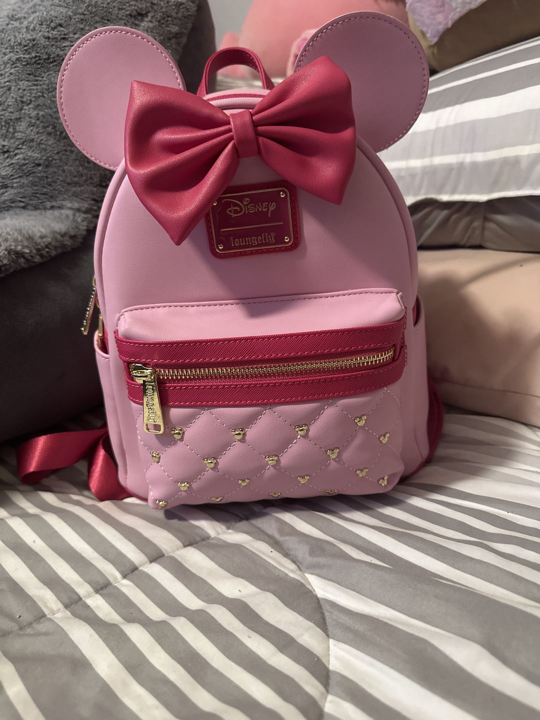 Customer photo review of 707 Street Exclusive - Loungefly Disney The Minnie Mouse Classic Series Mini Backpack - Strawberry Macaron