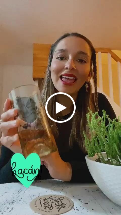 Customer video review of Cat Lover Juego de 6 Vasos Gatunos 500ML