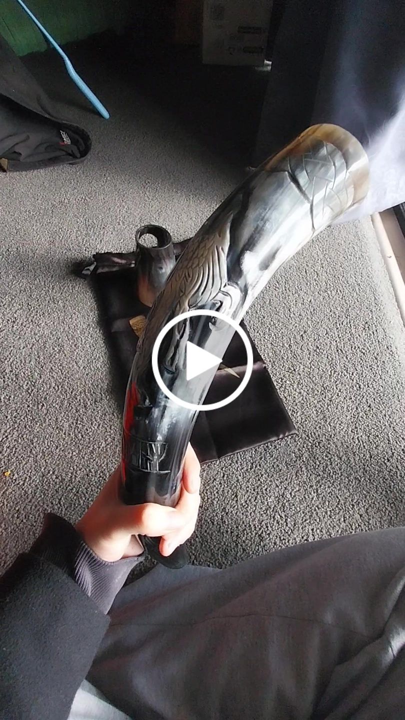Customer video review of Howling Fenrir Wolf Drinking Horn.