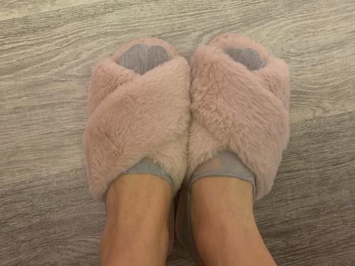 Customer photo review of Nordic Cozy Cross Band Slippers