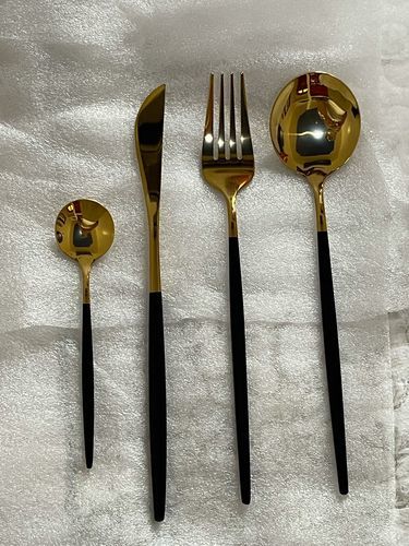 Customer photo review of Modern Golden Flatware Sets