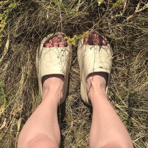 Customer photo review of Nordic Rubber Slides Sandals For Women