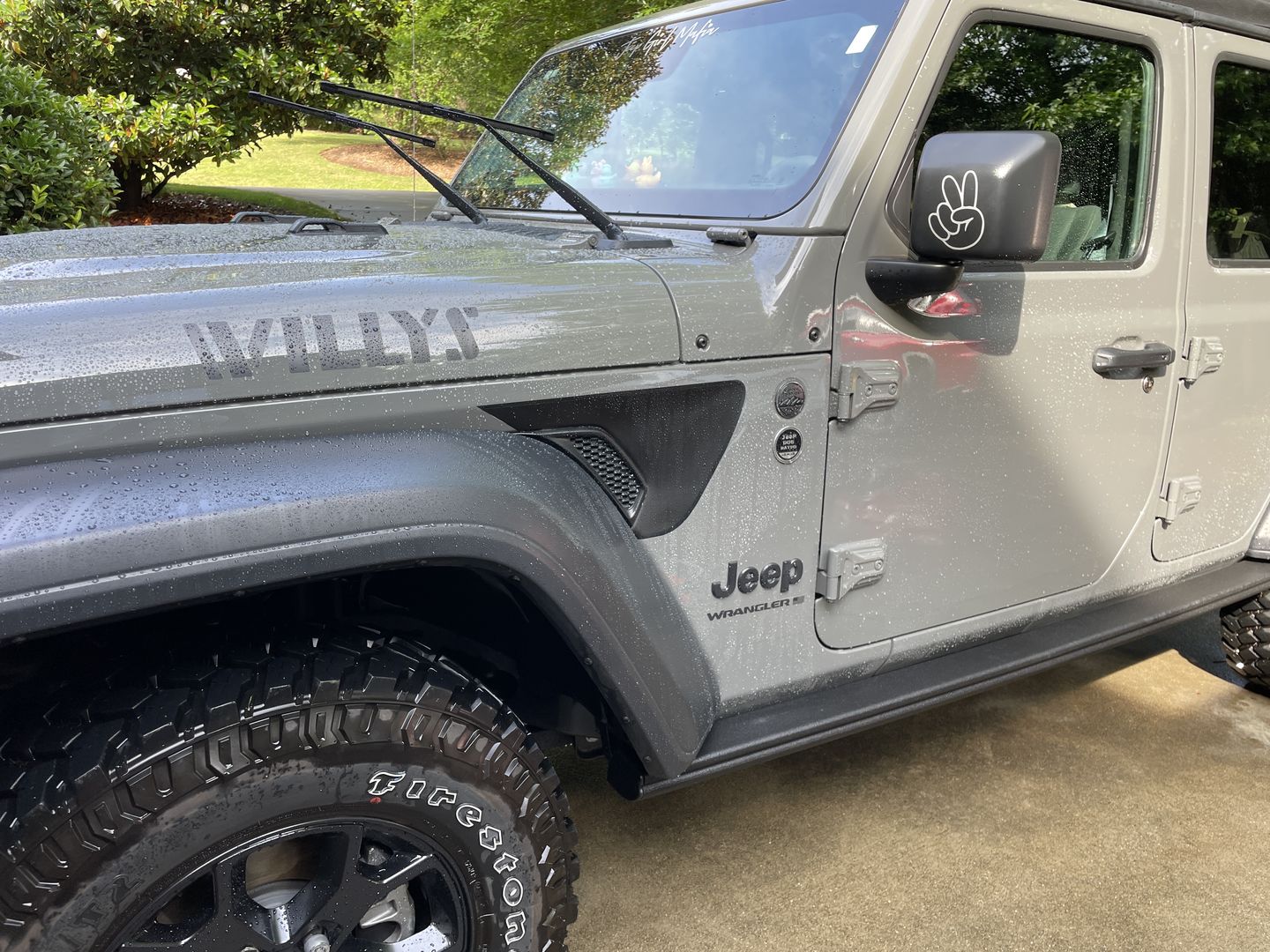Customer photo review of Matte Black Fender Vent Premium Wrap Decal for Wrangler and Gladiator