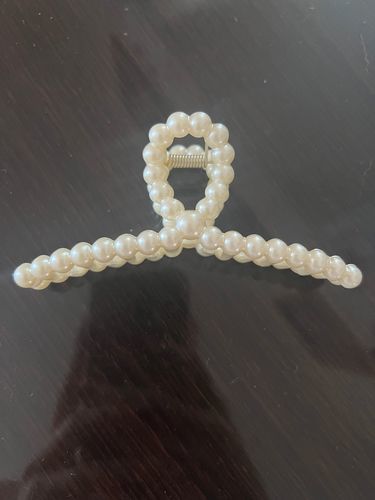 Customer photo review of Lovely Pearl Hair Clip
