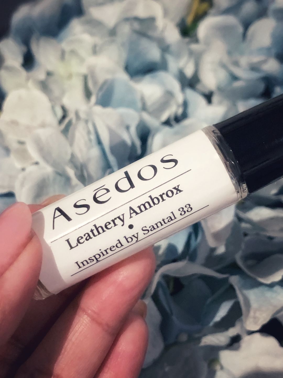 Customer photo review of LEATHERY AMBROX PERFUME OIL
