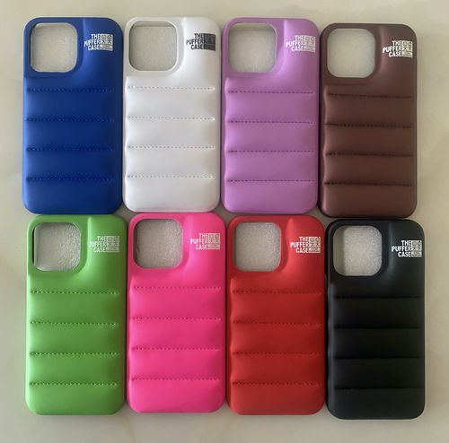 Customer photo review of THE PUFFER CASE
