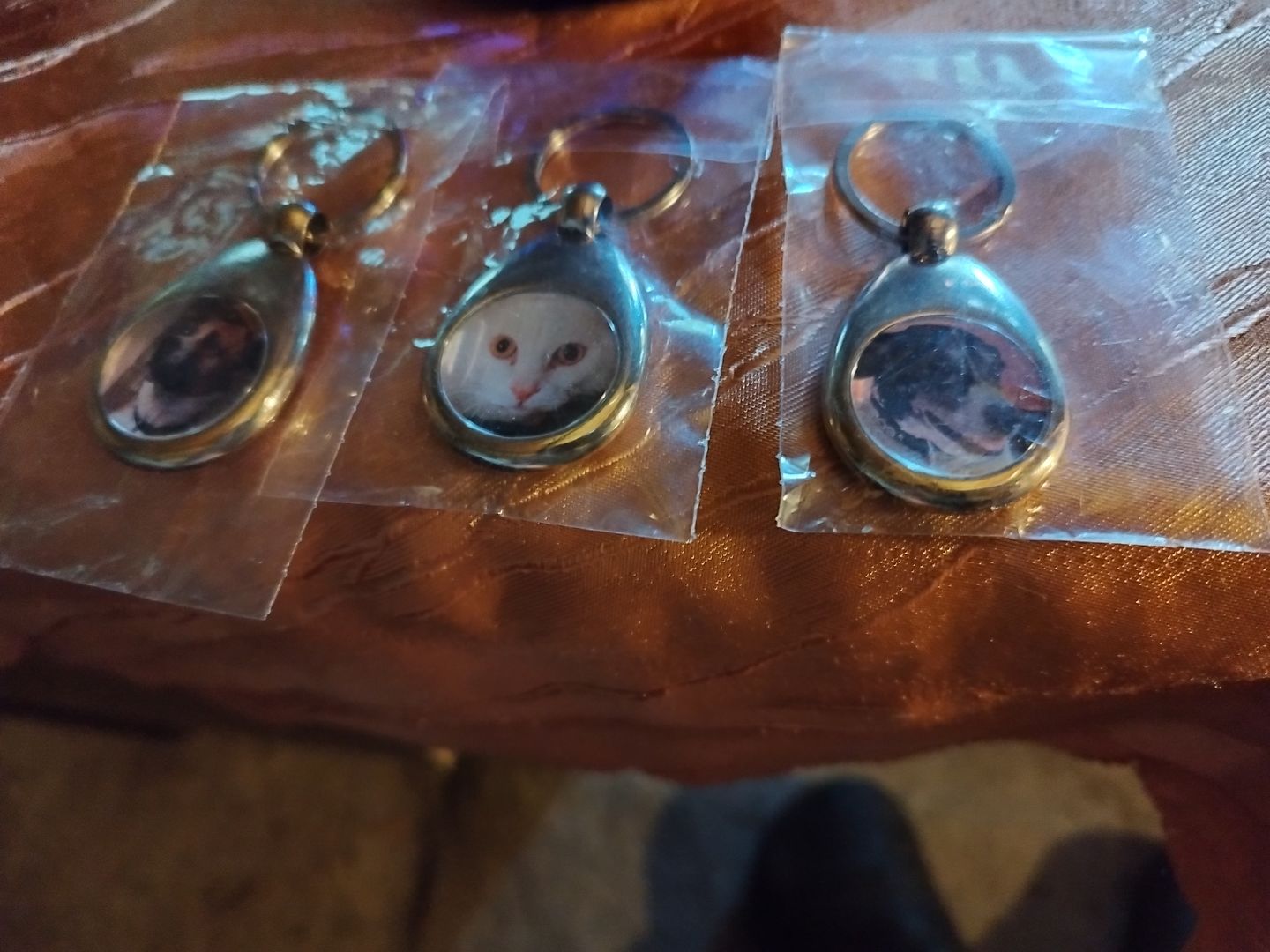 Customer photo review of Schlüsselanhänger-Bundle Tropfen 3x dein Foto für nur 19,90 €