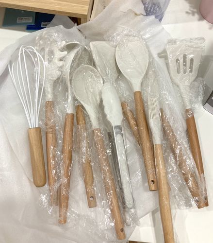 Customer photo review of Silicone Utensils Set