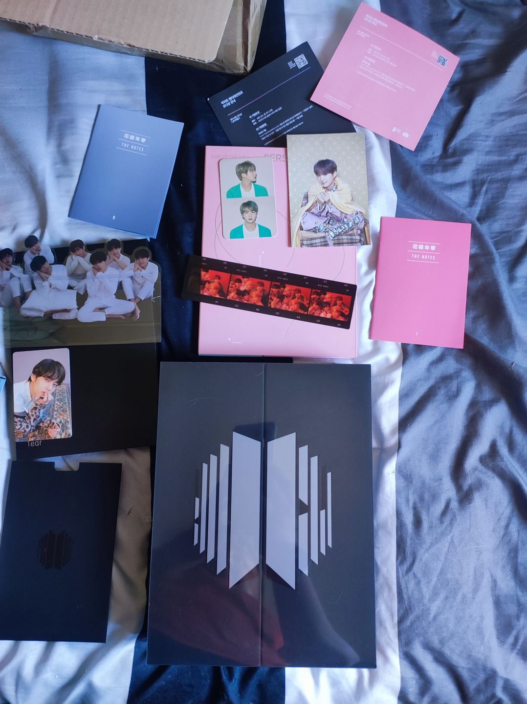 Customer photo review of BTS - 3RD FULL ALBUM LOVE YOURSELF 轉 TEAR