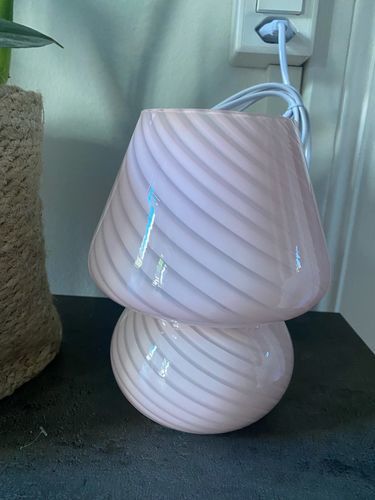 Customer photo review of Murano Mushroom Table Lamp