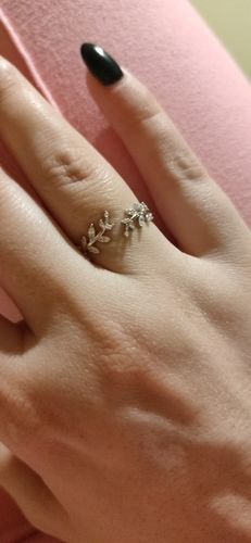 Customer photo review of Flora Ring