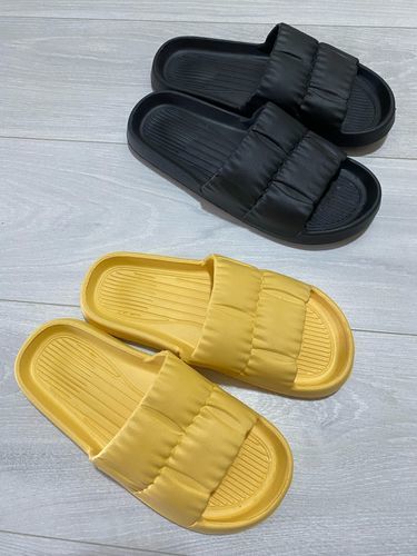 Customer photo review of Cushy Stylish Puffer Women's Slides Sandals