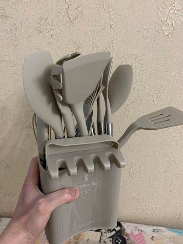 Customer photo review of Lyon Silicone Kitchen Utensils Set