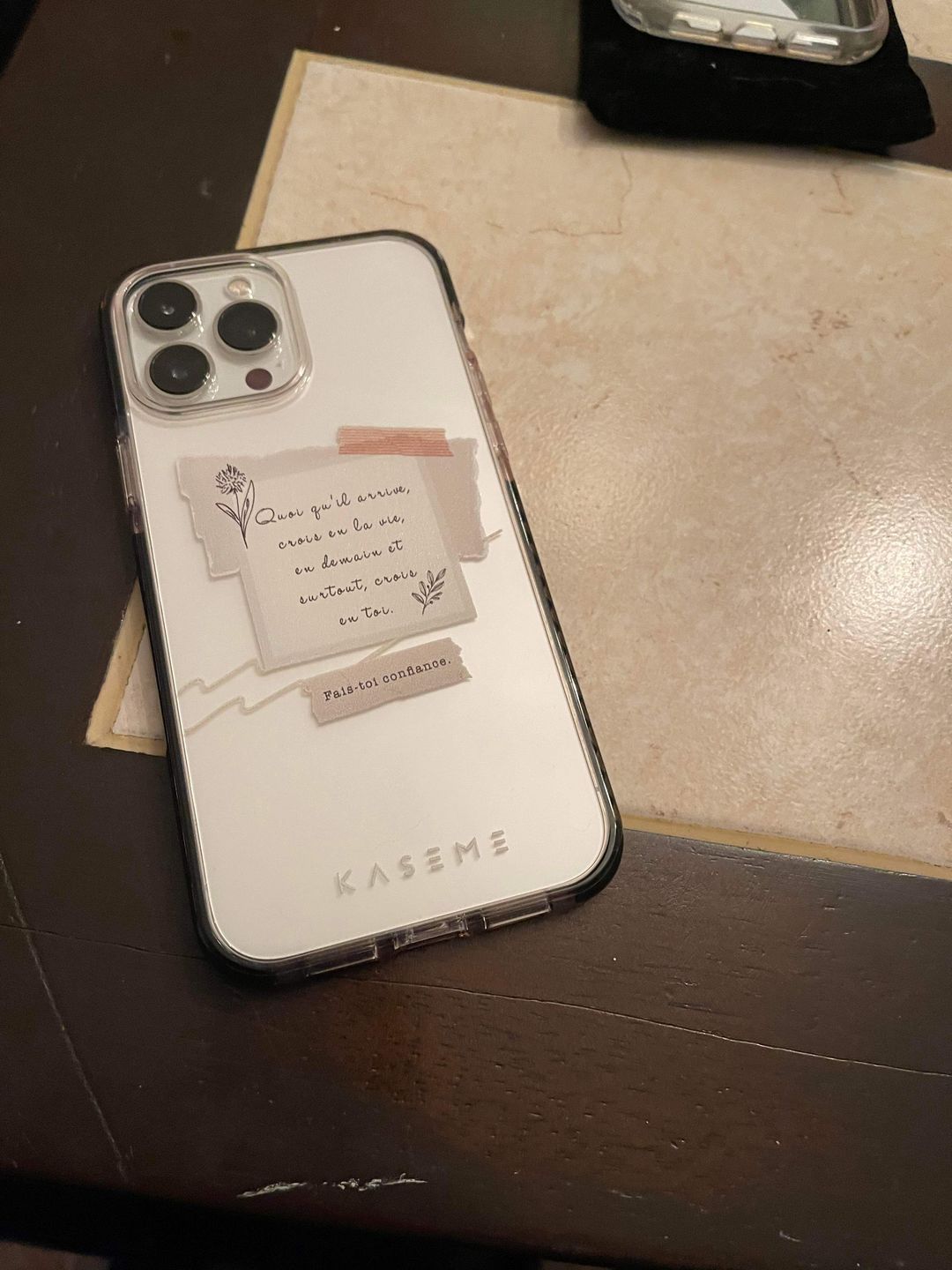 Customer photo review of Foi Clear Case