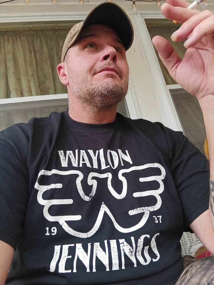 Customer photo review of Waylon Jennings Est. 1937 Flying W Symbol Men's Tee